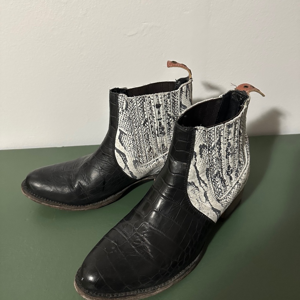 Freebird by Steven Salamanca Booties Boots Black and Snake Print